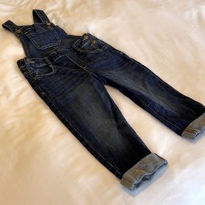 Toddler girl size 3t Old Navy denim overalls